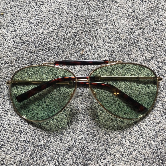 WeWoreWhat Accessories - WeWoreWhat “The City” Sunglasses.